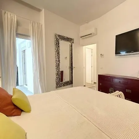 Luxury Family Homes - Chinorros Apartment